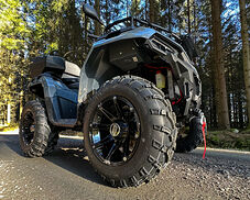 Wanda däck på en Polaris Sportsman
