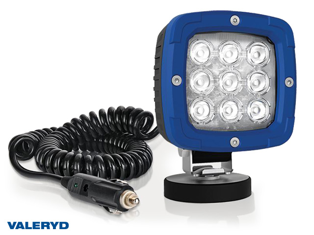 LED Arbetslampa aluminium 2800 Lm, 12/24V med koppling för cigarettuttag 7m kabe